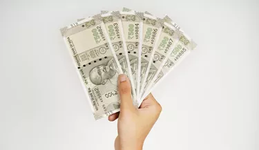 6 Things to Consider While Lending Cash to Your Family or Friends